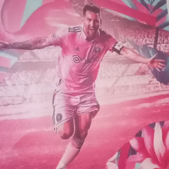 Football (Soccer) Superstar "Lionel Messi" Canvas Poster (13 inches x 19 inches) - Picture 4 of 4